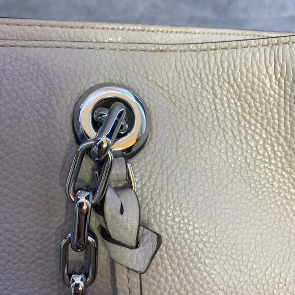 Michael Kors Large Leather Zip Mercer Tote Bag, Silver Hardware, Laptop Sleeve - Picture 14 of 16